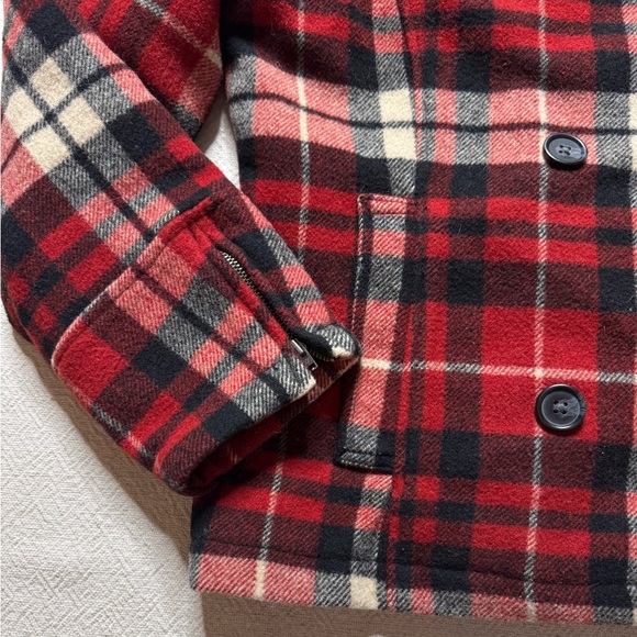 Woolrich Wool Blend Peacoat Red Cream Plaid Jacket M Christmas Pea Coat - Picture 3 of 8